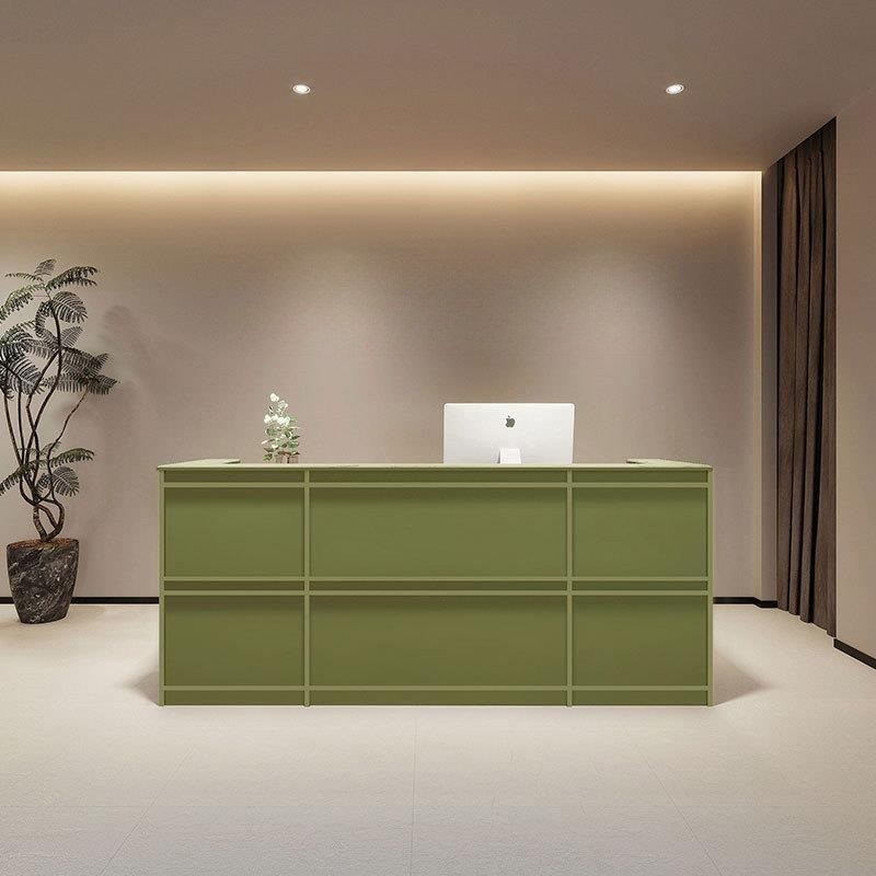 Health Wellness Office - مكاتب استقبال على الطراز القروسطي للمتاجر