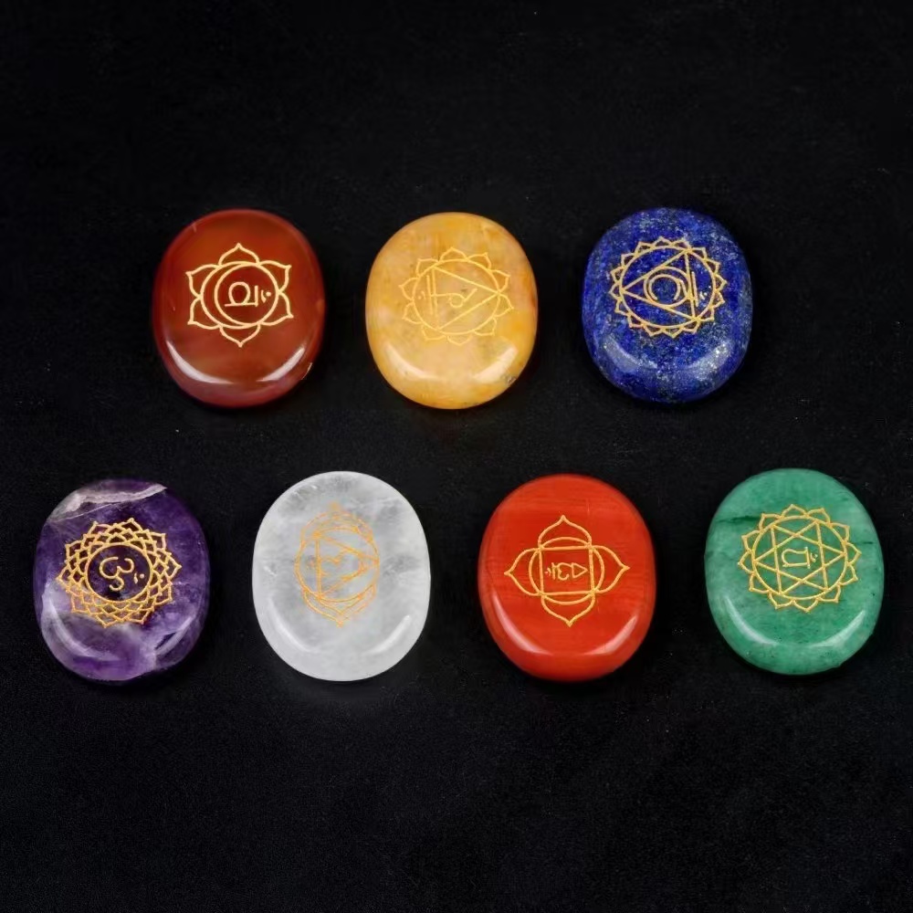 Healing Crystal Set - 7 قطعة حجر الكريستال الطبيعي حلية