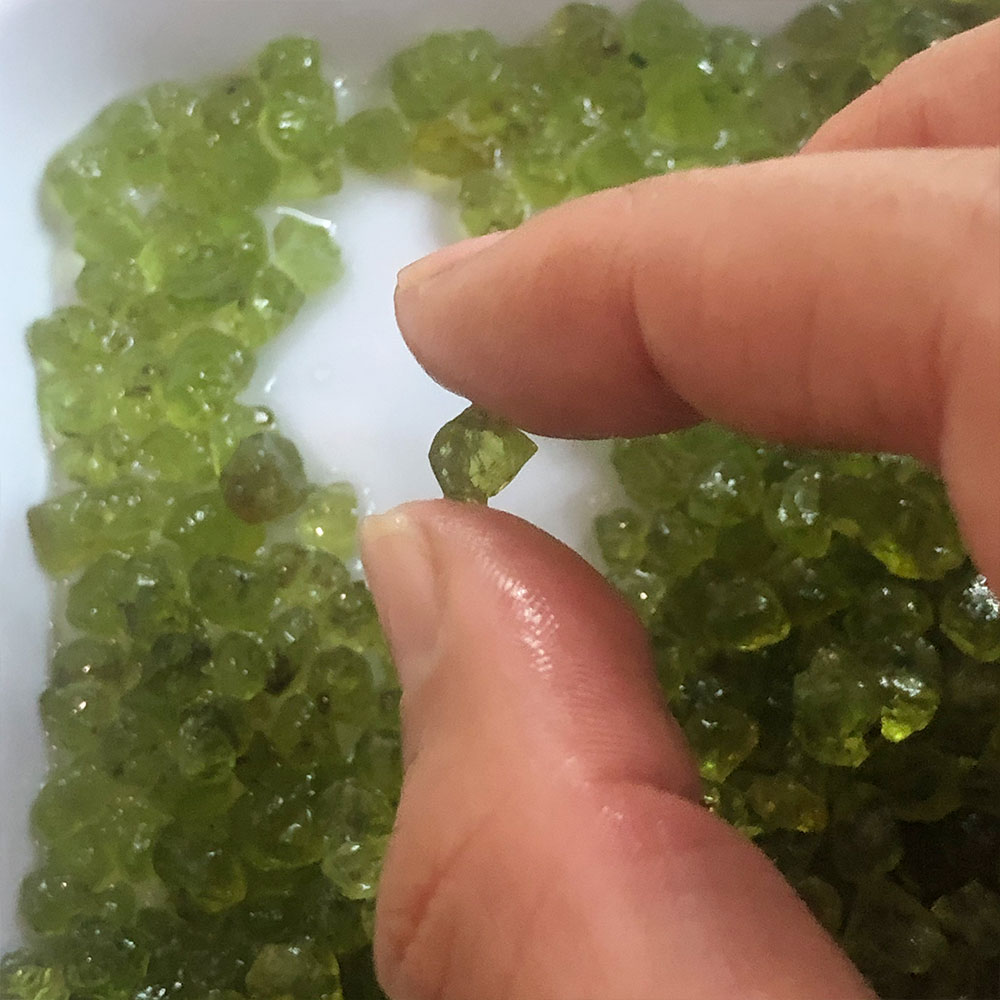 20 جرام/الحزمة الزبرجد الطبيعي - مراجعة Healing Crystal Set وسعره