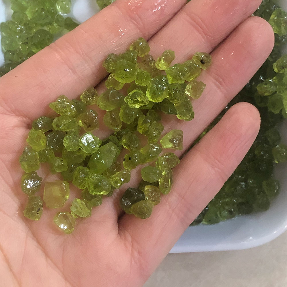 20 جرام/الحزمة الزبرجد الطبيعي - مراجعة Healing Crystal Set وسعره